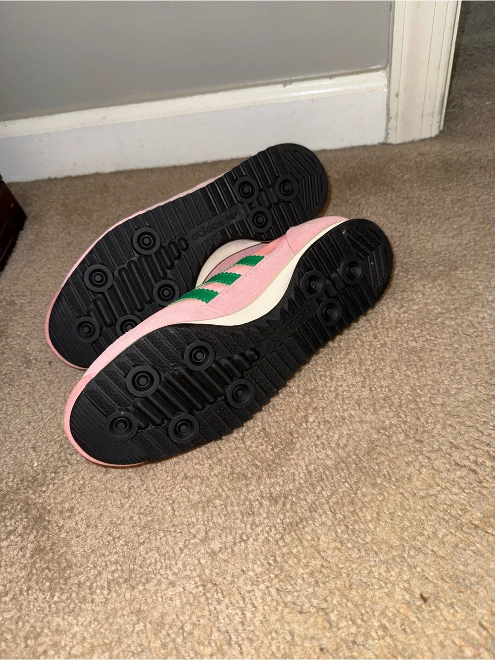Brand new!!! Adidas Women’s SL 72 OG size 6 1/2